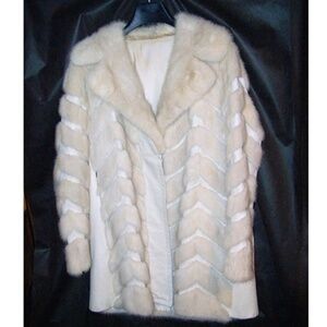 VTG Gwynn Carpenter Mink Fur Winter White Coat